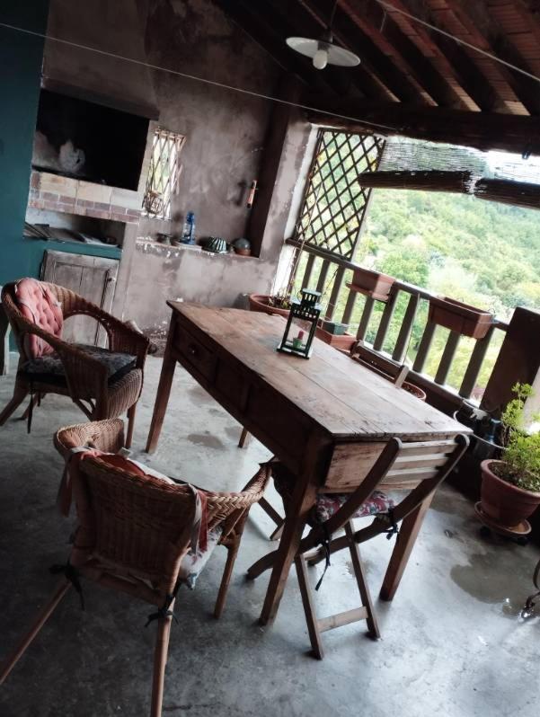 Ferienwohnung Entre Terre Et Ciel. Saignon Exterior foto